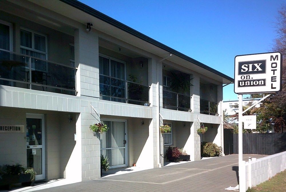 Six On Union Motel Rotorua Luaran gambar